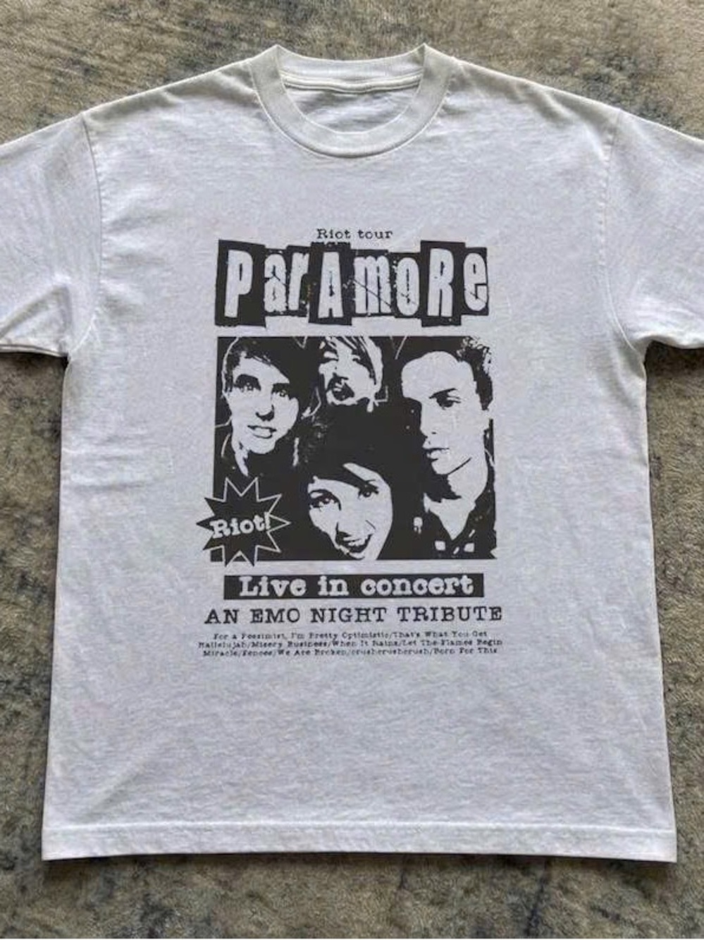 Paramore Riot Tour Graphic Tee